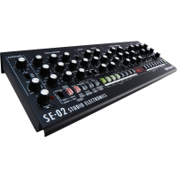 Roland Se-02 Analog Synthesizer Boutique - 1